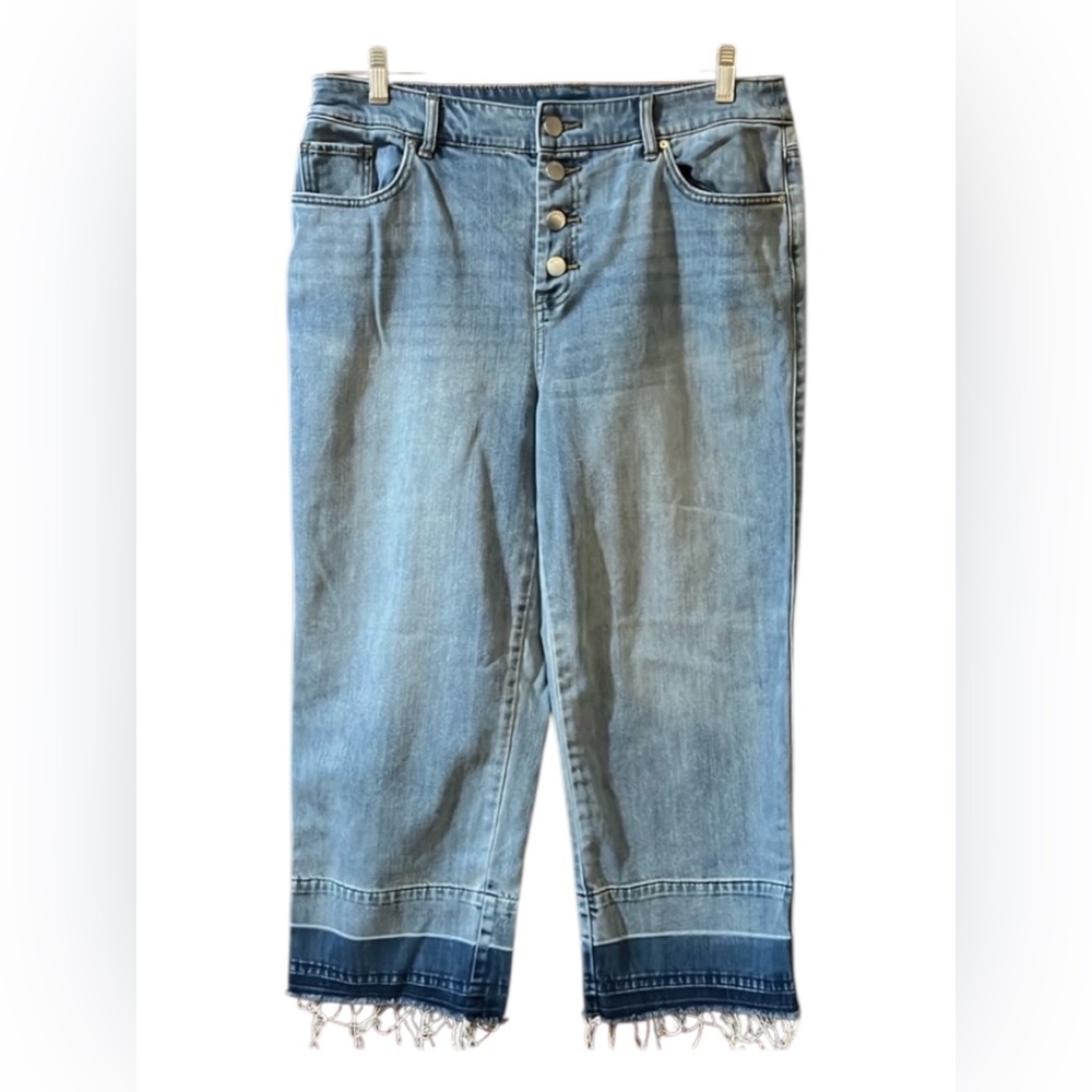 Chico's Two-Tone Light Blue Cropped Wide-Leg Jeans with Dark Hem - Picture 4 of 10